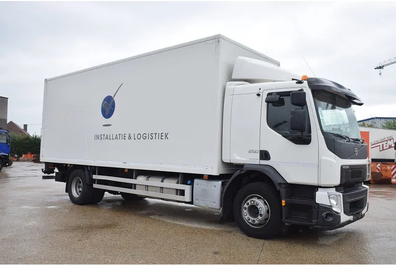 Box truck Volvo FE 250: picture 5