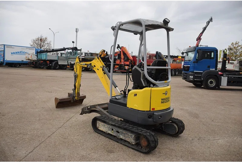 WACKER NEUSON Neuson Wacker EZ17 - stock id155 - Mini excavator: picture 3 WACKER NEUSON Neuson Wacker EZ17 - stock id155 - Mini excavator: picture 3
