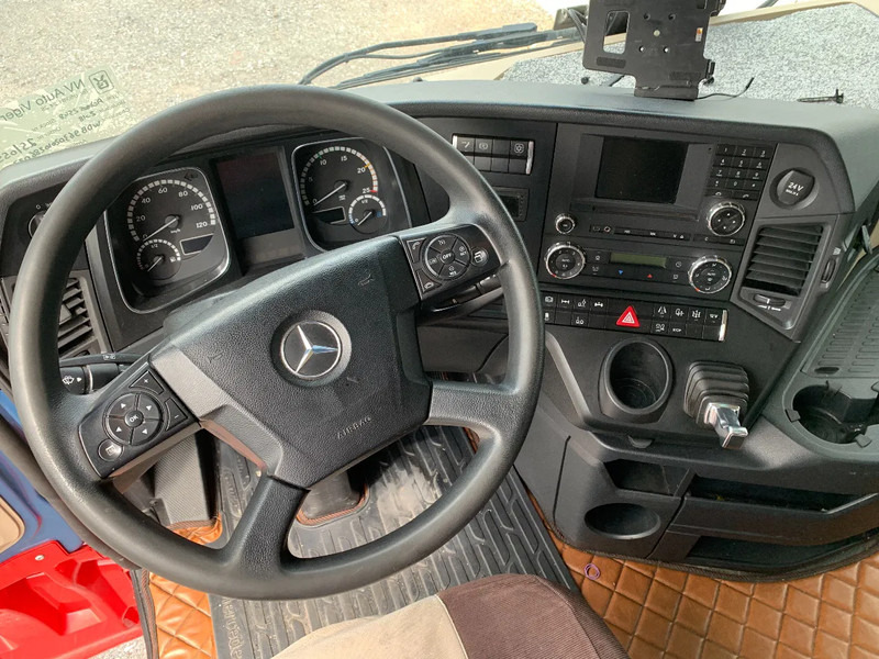 Mercedes-Benz Actros 2548 6X2 + Aanhanger*Palfinger crane*Cruise control*Airco* - Curtain side truck, Crane truck: picture 3 Mercedes-Benz Actros 2548 6X2 + Aanhanger*Palfinger crane*Cruise control*Airco* - Curtain side truck, Crane truck: picture 3