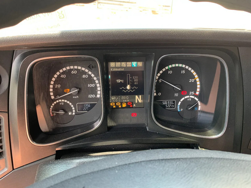 Mercedes-Benz Actros 2548 6X2 + Aanhanger*Palfinger crane*Cruise control*Airco* - Curtain side truck, Crane truck: picture 4 Mercedes-Benz Actros 2548 6X2 + Aanhanger*Palfinger crane*Cruise control*Airco* - Curtain side truck, Crane truck: picture 4