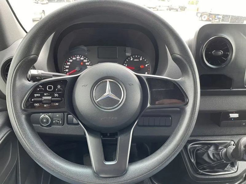 Mercedes-Benz Sprinter 514 *Airconditioning*Cruise control*Zijwindassistent*laadbrug - Closed box van: picture 5 Mercedes-Benz Sprinter 514 *Airconditioning*Cruise control*Zijwindassistent*laadbrug - Closed box van: picture 5