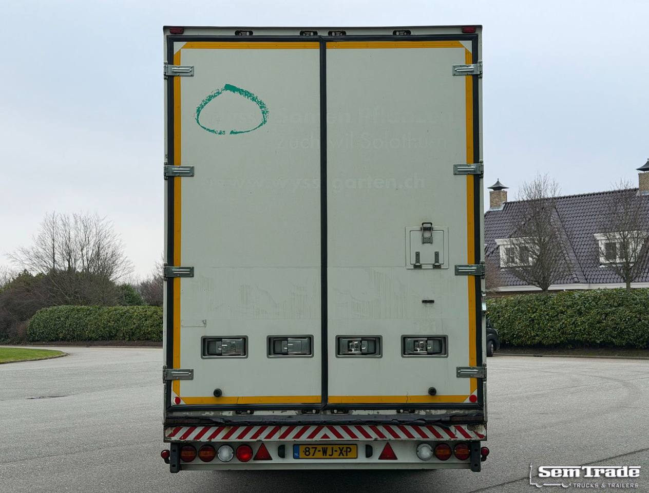 Burg 2-Axle VAN Beurden Isolated BOX TRS Cooling Hydrarolls 710 x 250 x 299 CM Inside Super Condition - Refrigerator trailer: picture 4 Burg 2-Axle VAN Beurden Isolated BOX TRS Cooling Hydrarolls 710 x 250 x 299 CM Inside Super Condition - Refrigerator trailer: picture 4