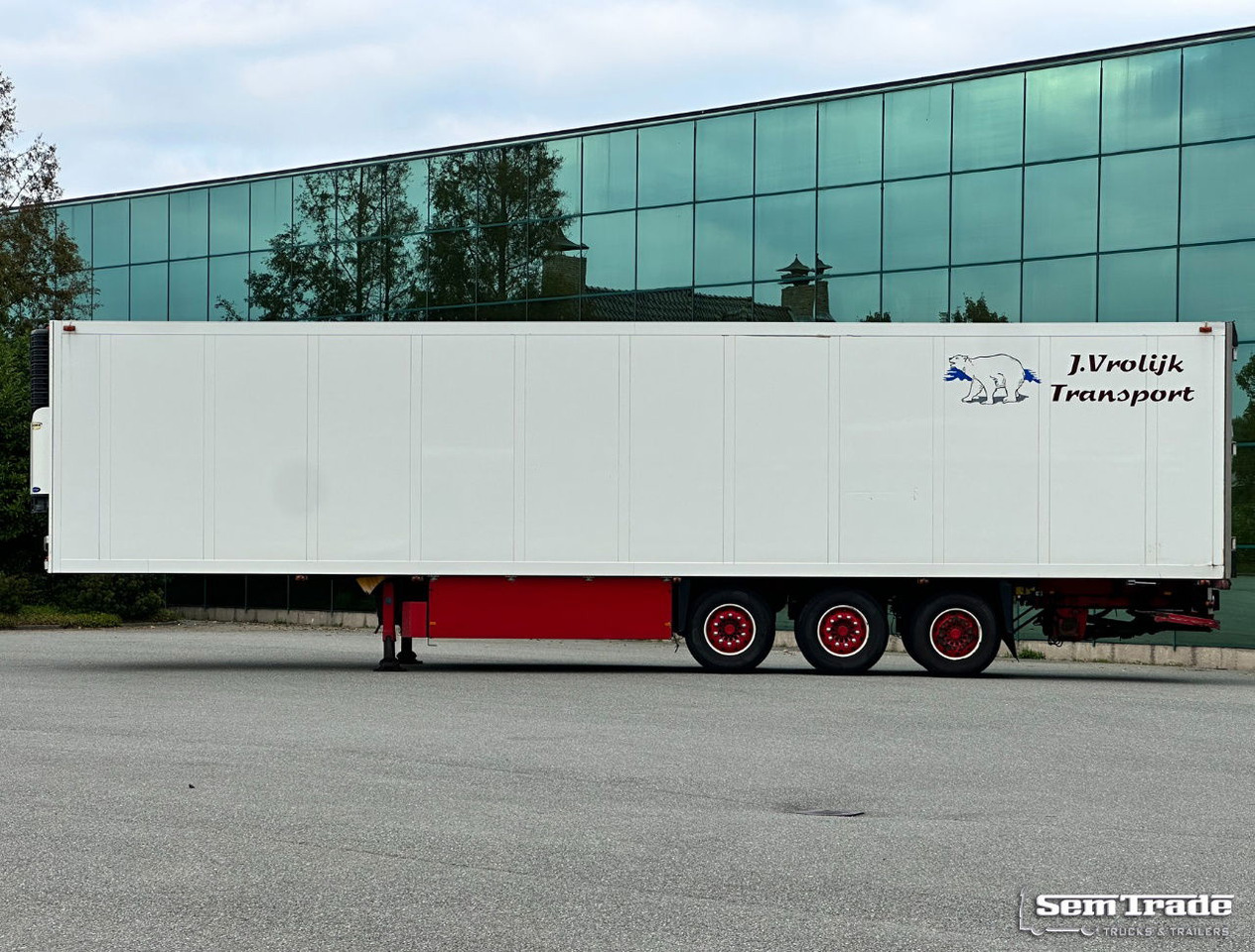 Schmitz Cargobull SKO 24 Carrier Maxima 1300 Flower Wide 2X Lift Axle - Refrigerator semi-trailer: picture 2 Schmitz Cargobull SKO 24 Carrier Maxima 1300 Flower Wide 2X Lift Axle - Refrigerator semi-trailer: picture 2