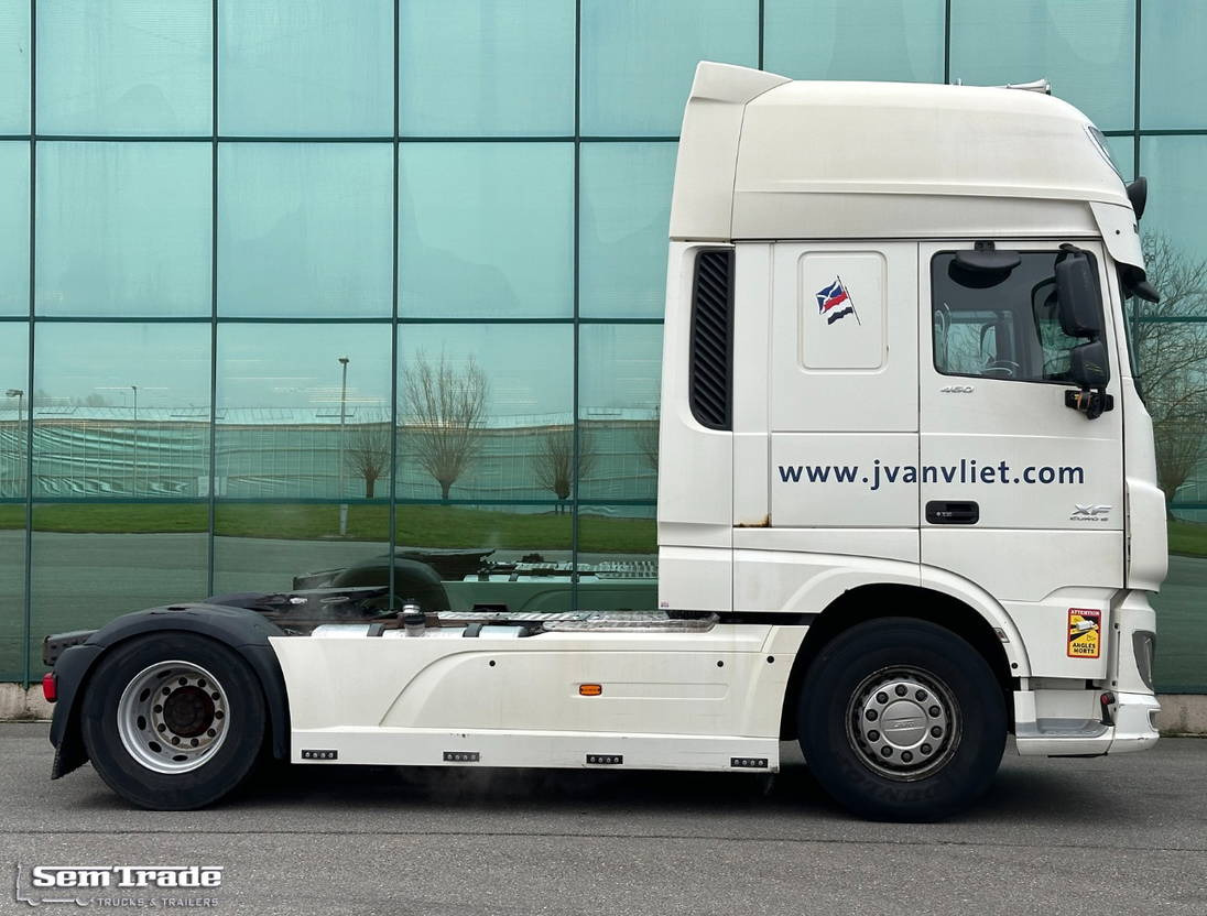 DAF XF 460 Euro 6 FT SSC 2x Tanks Full Spoiler Holland-Truck - Tractor unit: picture 5 DAF XF 460 Euro 6 FT SSC 2x Tanks Full Spoiler Holland-Truck - Tractor unit: picture 5