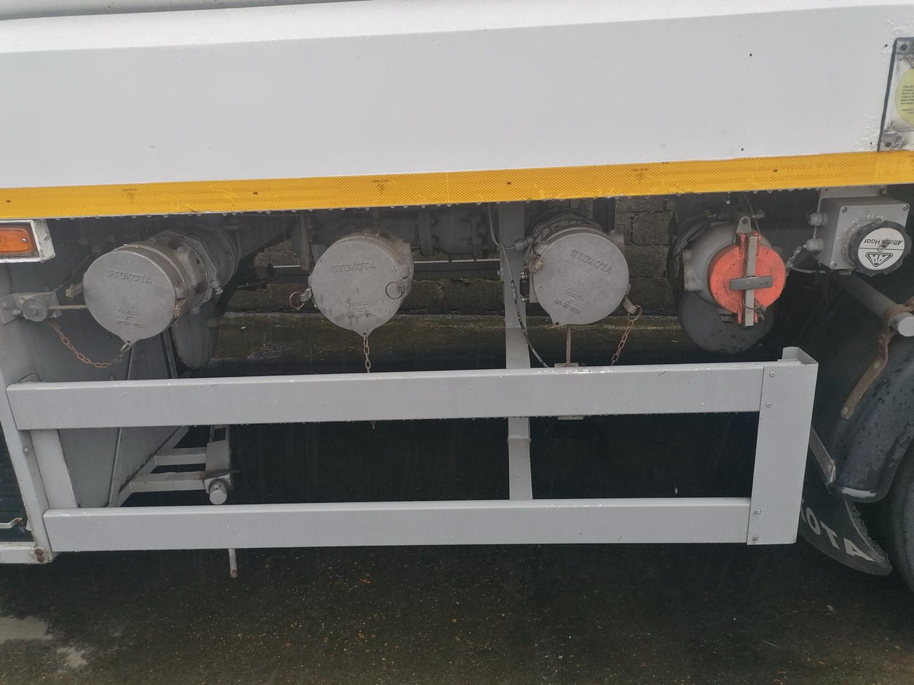 STOKOTA 20000 L, BOTTOM and TOP LOADING - Tanker trailer: picture 5 STOKOTA 20000 L, BOTTOM and TOP LOADING - Tanker trailer: picture 5
