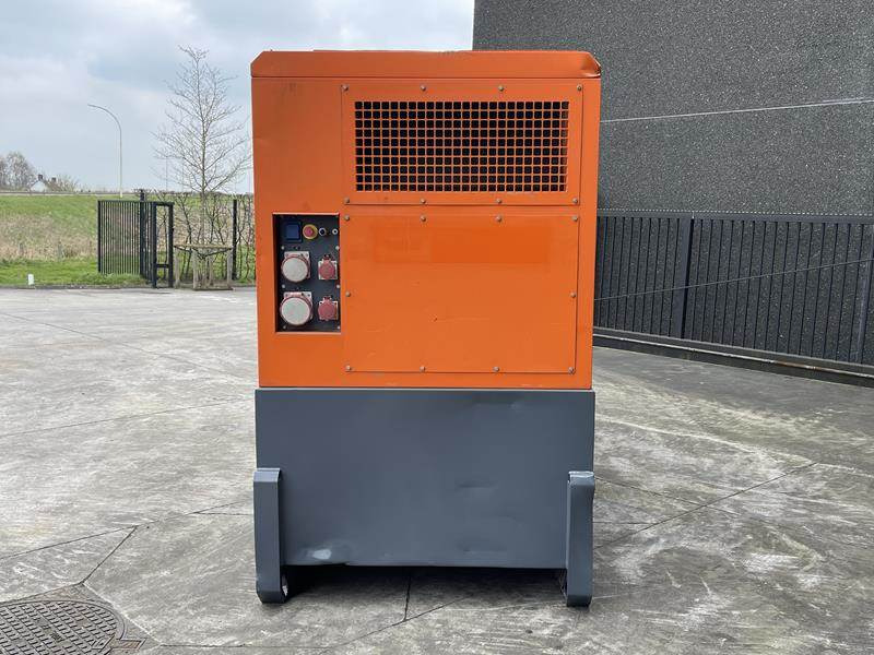 Atlas-Copco QAS 325 VD - Generator set: picture 4 Atlas-Copco QAS 325 VD - Generator set: picture 4