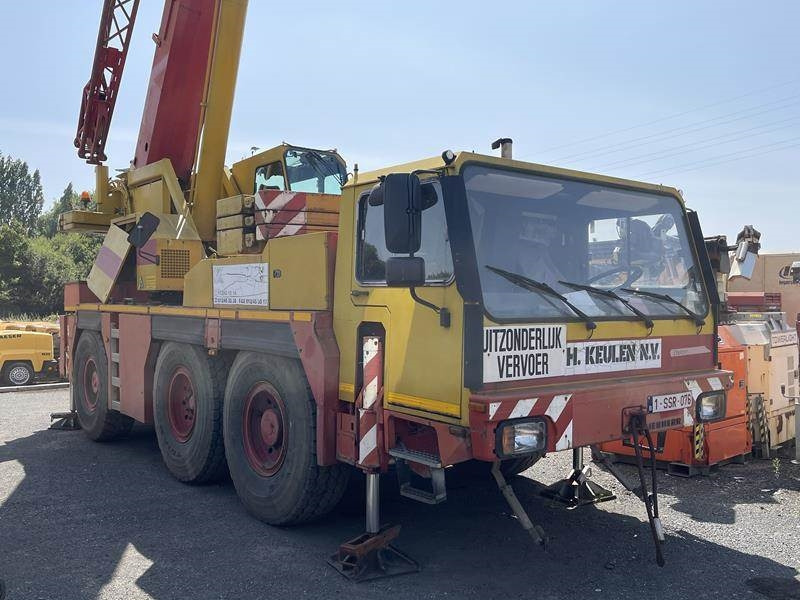 Liebherr LTM 1050 / 1 - All terrain crane: picture 1 Liebherr LTM 1050 / 1 - All terrain crane: picture 1