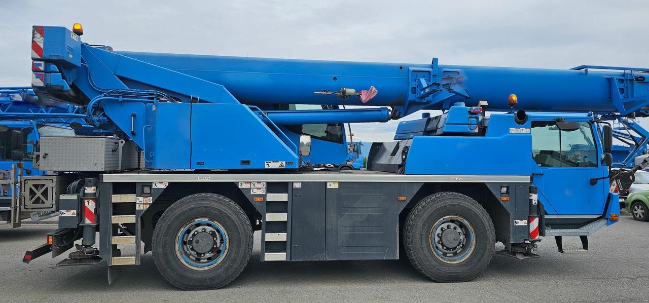 LIEBHERR LTM 1040-2.1 - Mobile crane: picture 5 LIEBHERR LTM 1040-2.1 - Mobile crane: picture 5