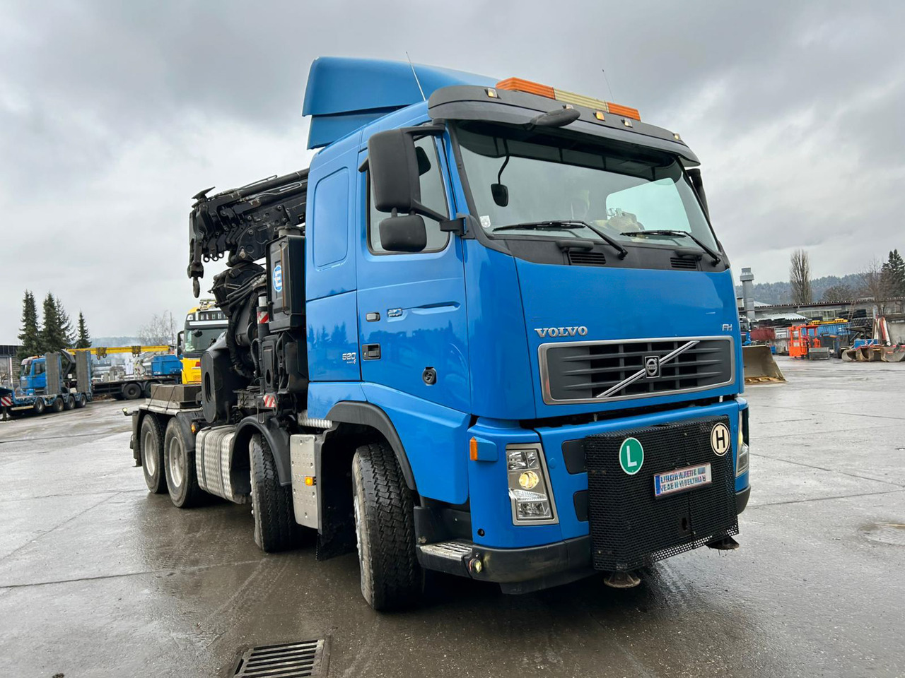 Volvo 520 FH + Effer 1550/8S - Truck mounted crane: picture 2 Volvo 520 FH + Effer 1550/8S - Truck mounted crane: picture 2