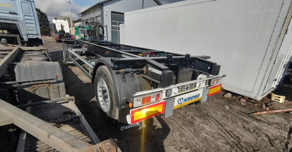 Krone Przyczepa Krone BDF 2017 - Container transporter/ Swap body trailer: picture 2 Krone Przyczepa Krone BDF 2017 - Container transporter/ Swap body trailer: picture 2