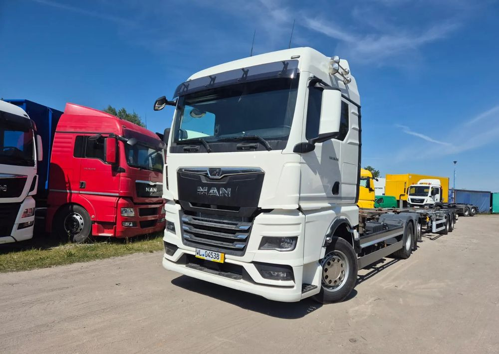 MAN MAN TGX BDF 26-510 oś skrętna - Cab chassis truck: picture 1 MAN MAN TGX BDF 26-510 oś skrętna - Cab chassis truck: picture 1