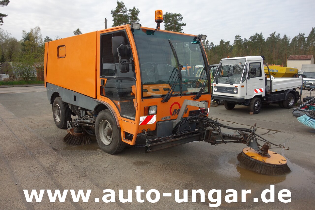 Aebi Schmidt MFH 5000 Kehrmaschine 4-Rad Lenkung Wildkrautbesen - Road sweeper: picture 3 Aebi Schmidt MFH 5000 Kehrmaschine 4-Rad Lenkung Wildkrautbesen - Road sweeper: picture 3