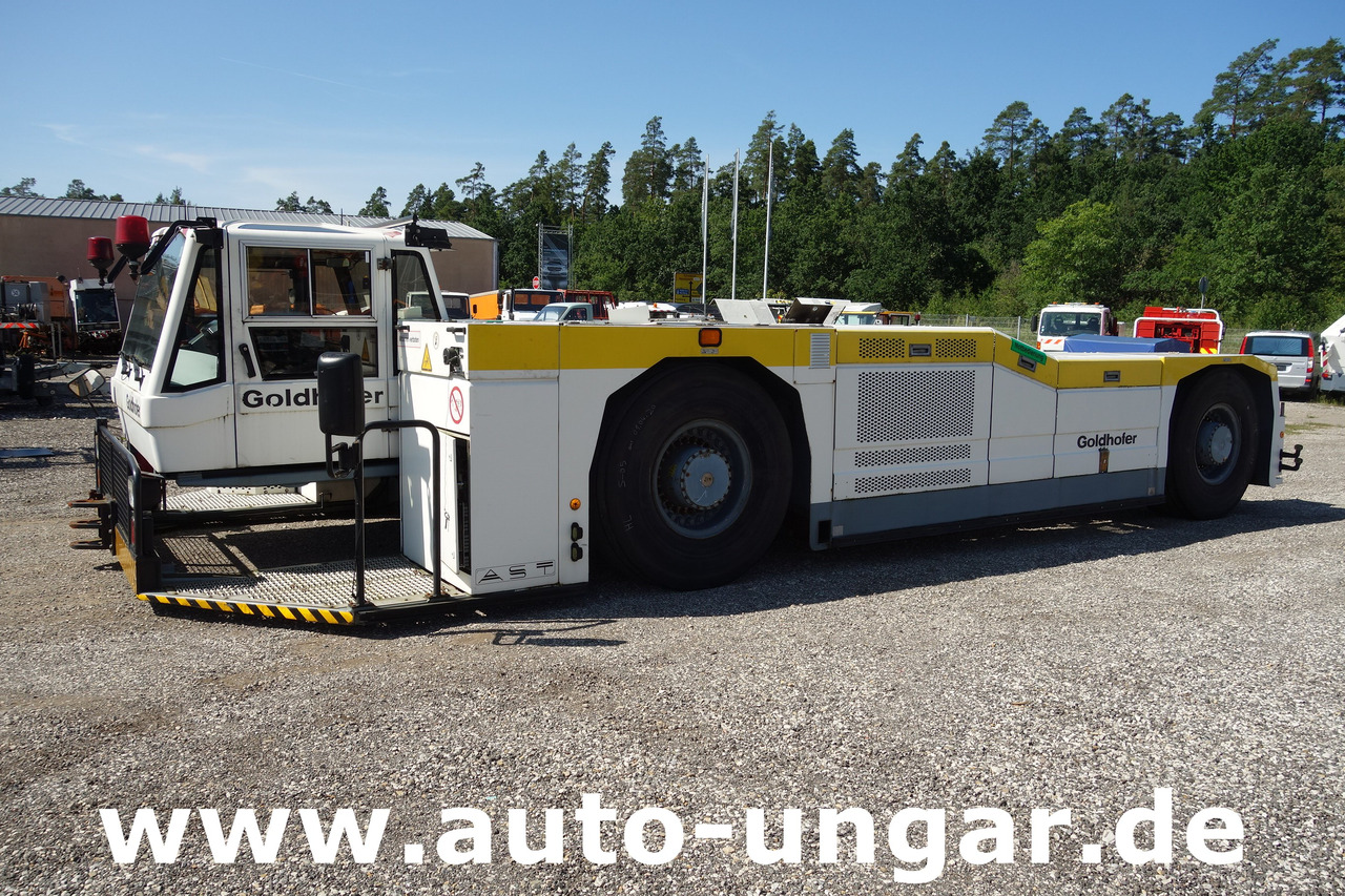 GOLDHOFER AST-1 A500 Baujahr 1999 Push-Back towbarless Pushback Liebherr used GSE - Pushback tractor: picture 5 GOLDHOFER AST-1 A500 Baujahr 1999 Push-Back towbarless Pushback Liebherr used GSE - Pushback tractor: picture 5