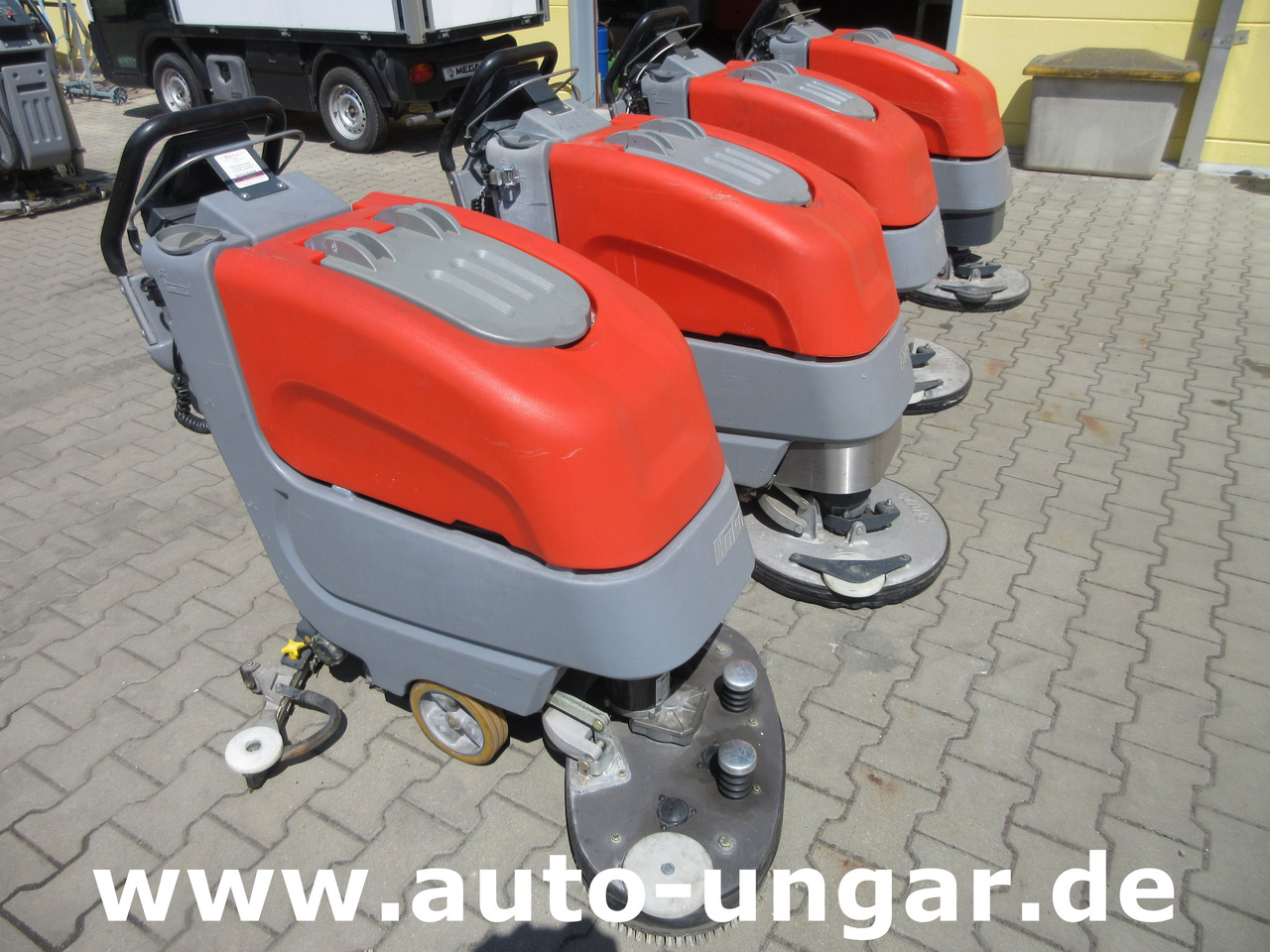 Hako B45 Scheuersaugmaschine B45CL eigener Antrieb Scrubber - Scrubber dryer: picture 4 Hako B45 Scheuersaugmaschine B45CL eigener Antrieb Scrubber - Scrubber dryer: picture 4