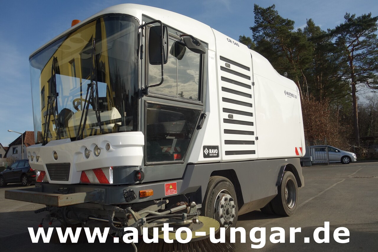 Ravo CR 540 Bj. 2013 Kehrmschine Straßenkehrer Streetsweeper Kommunalfahrzeug - Road sweeper: picture 3 Ravo CR 540 Bj. 2013 Kehrmschine Straßenkehrer Streetsweeper Kommunalfahrzeug - Road sweeper: picture 3
