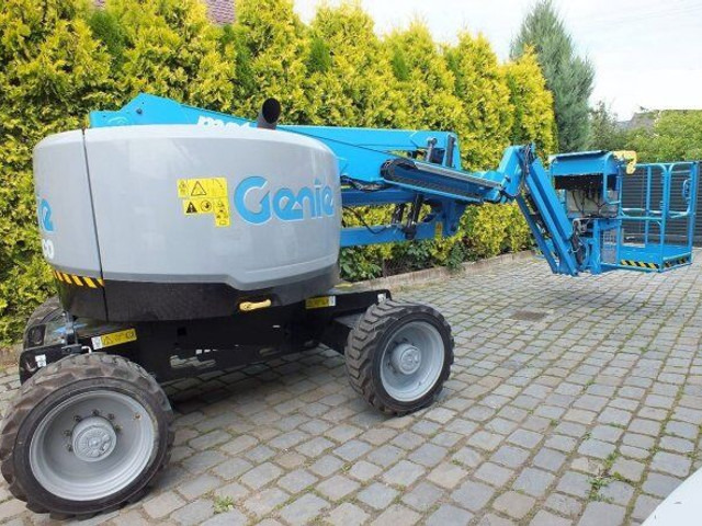 Genie top! Z45 XC diesel 4x4 * 15.86m/454kg - Articulated boom: picture 2 Genie top! Z45 XC diesel 4x4 * 15.86m/454kg - Articulated boom: picture 2
