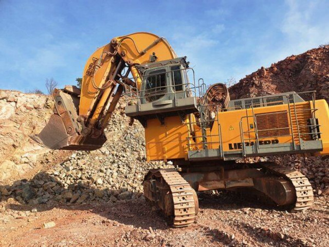 Liebherr R 984C HD (125t) - Crawler excavator: picture 1 Liebherr R 984C HD (125t) - Crawler excavator: picture 1