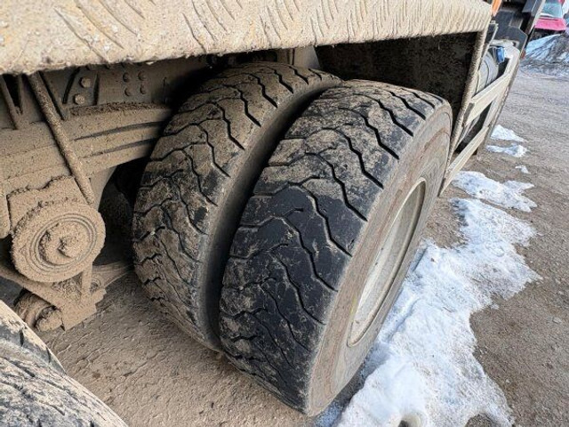 Renault HD007 +(CZ) - Tipper: picture 4 Renault HD007 +(CZ) - Tipper: picture 4