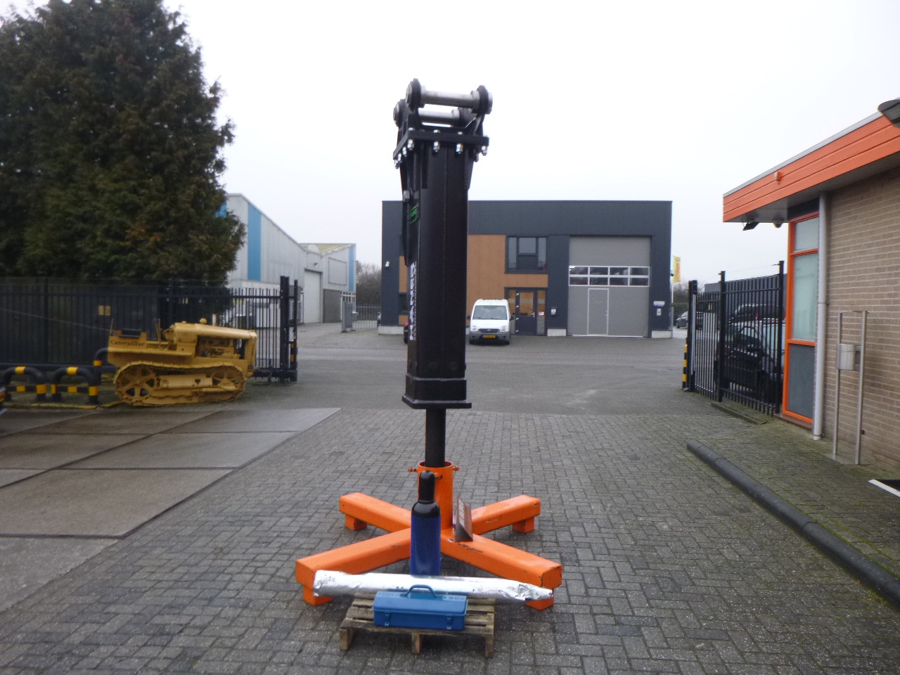 HANER HX2000A - Hydraulic hammer for Excavator: picture 3 HANER HX2000A - Hydraulic hammer for Excavator: picture 3