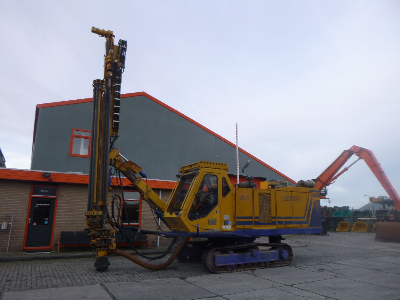 HAUS HERR HSB2000 - Drilling rig: picture 2 HAUS HERR HSB2000 - Drilling rig: picture 2
