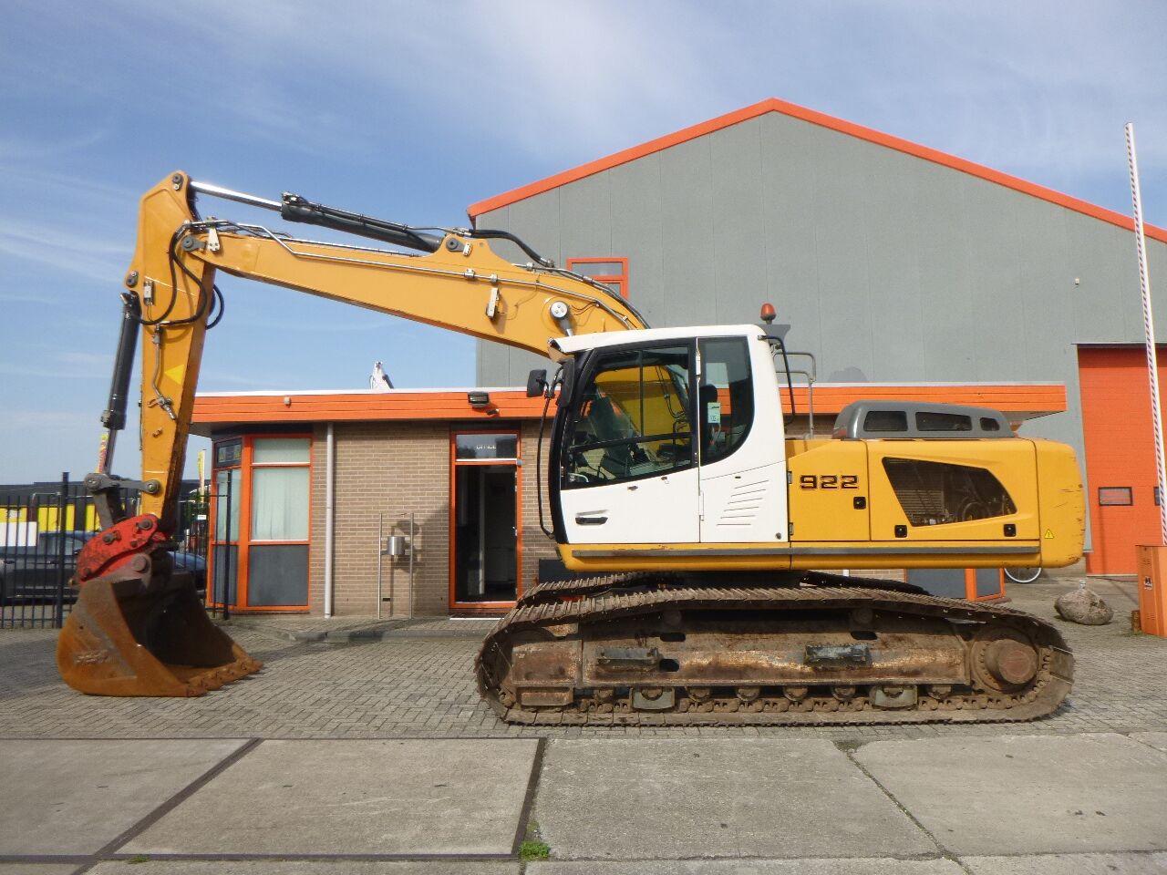 LIEBHERR R922LC - Crawler excavator: picture 4 LIEBHERR R922LC - Crawler excavator: picture 4