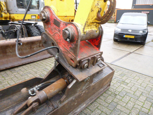 Wheel excavator NEW HOLLAND MH PLUS: picture 10