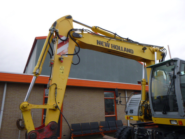 Wheel excavator NEW HOLLAND MH PLUS: picture 14