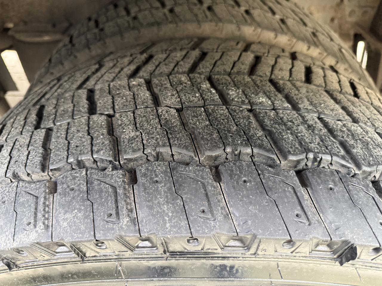 Daf CF85 360 6X2*4 Kran HMF 1075 - Crane truck, Curtain side truck: picture 2 Daf CF85 360 6X2*4 Kran HMF 1075 - Crane truck, Curtain side truck: picture 2