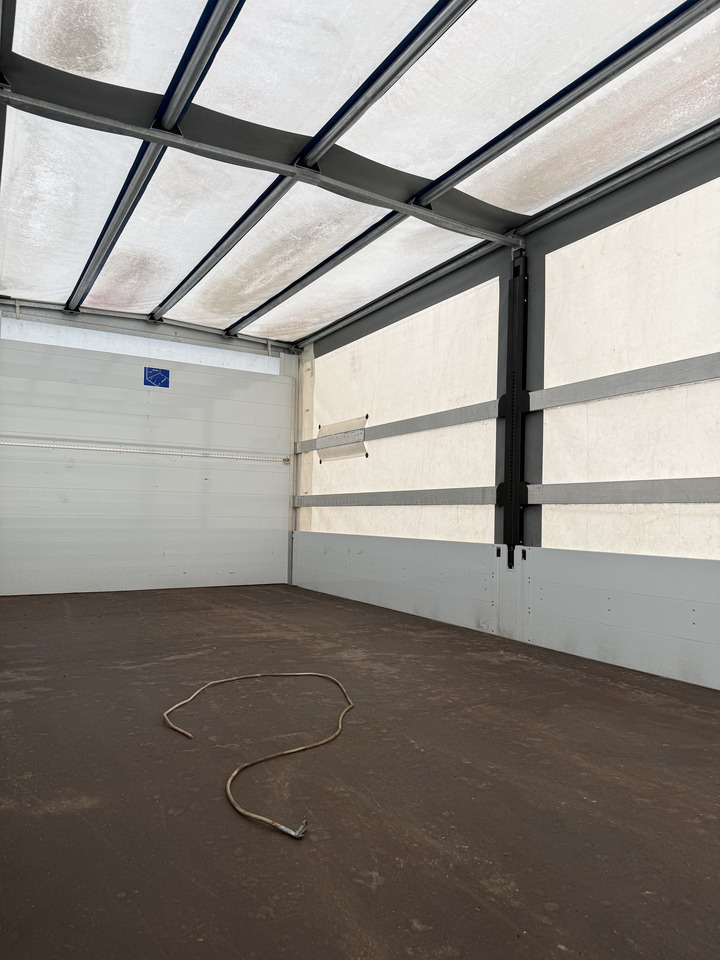 Mercedes-Benz Arocs 1827 AK 4X4 Ex- - Curtain side truck: picture 3 Mercedes-Benz Arocs 1827 AK 4X4 Ex- - Curtain side truck: picture 3