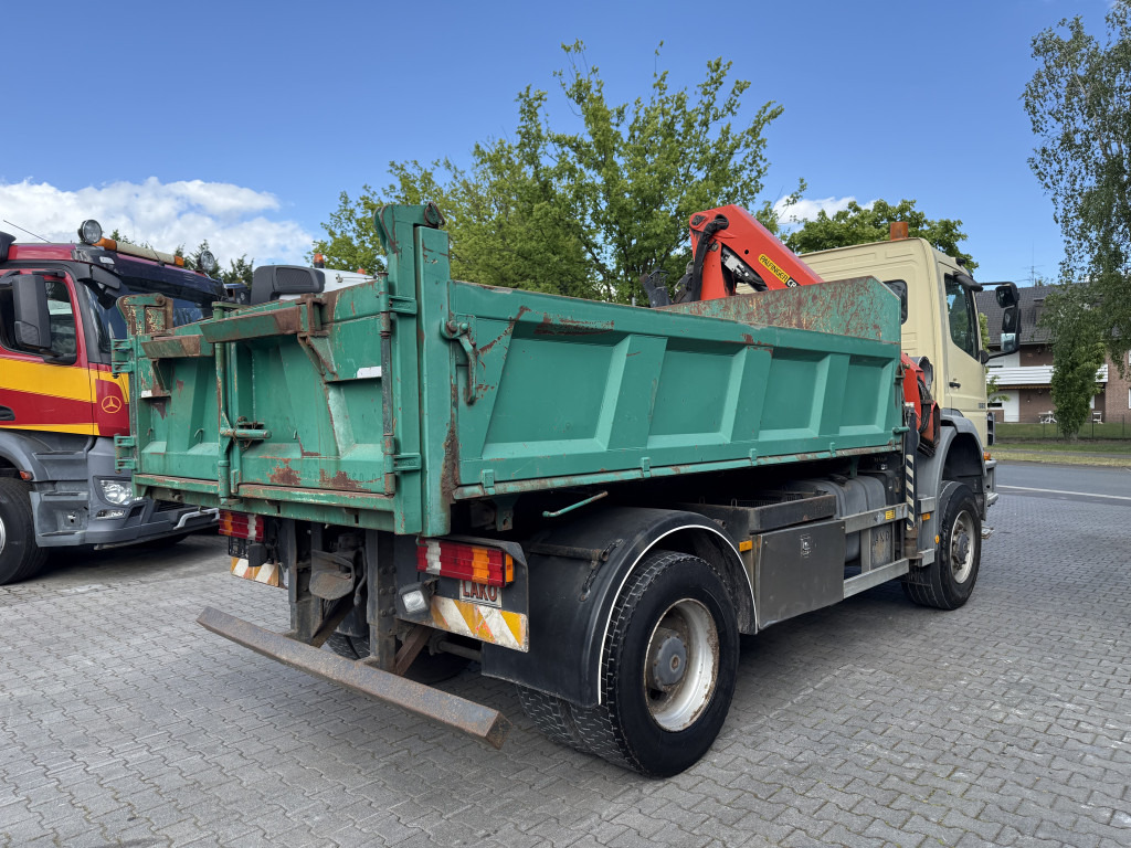 Tipper, Crane truck Mercedes-Benz Atego 1823 AK 4X4 Kipper Kran Palfinger PK10000: picture 11