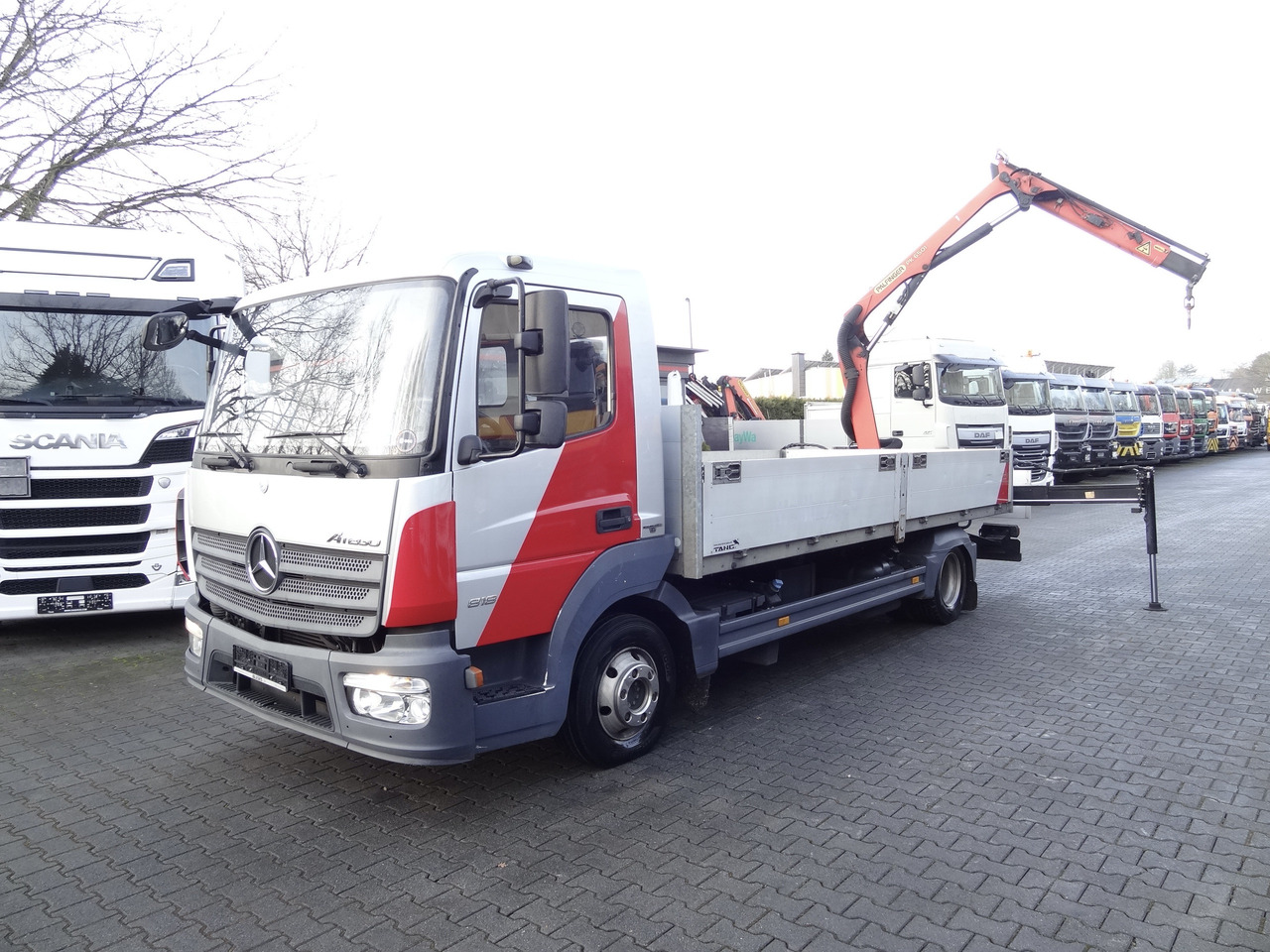 Mercedes-Benz Atego 818 Kran Palfinger 6501 leasing Mercedes-Benz Atego 818 Kran Palfinger 6501: picture 8 Mercedes-Benz Atego 818 Kran Palfinger 6501 leasing Mercedes-Benz Atego 818 Kran Palfinger 6501: picture 8