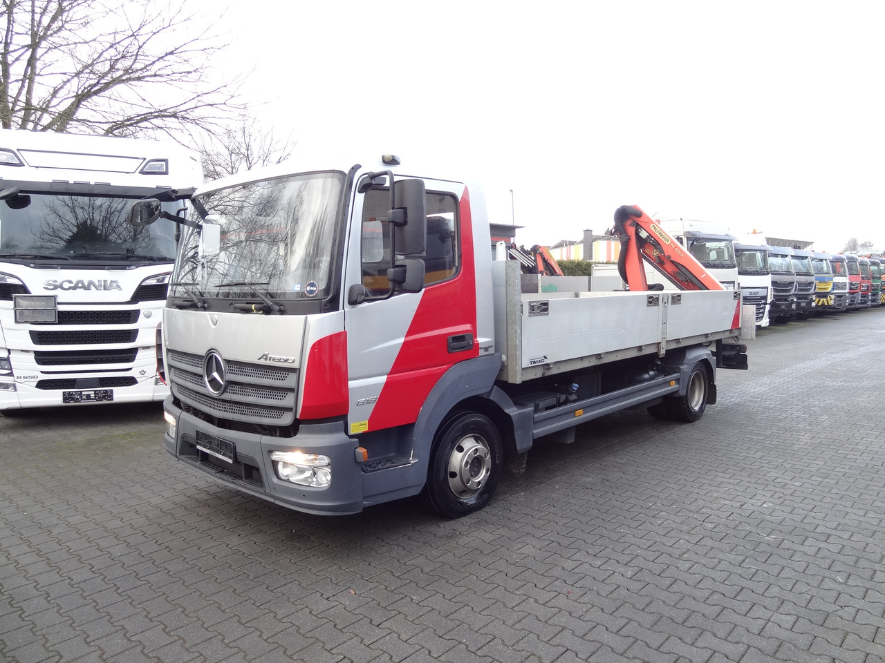 Mercedes-Benz Atego 818 Kran Palfinger 6501 leasing Mercedes-Benz Atego 818 Kran Palfinger 6501: picture 9 Mercedes-Benz Atego 818 Kran Palfinger 6501 leasing Mercedes-Benz Atego 818 Kran Palfinger 6501: picture 9
