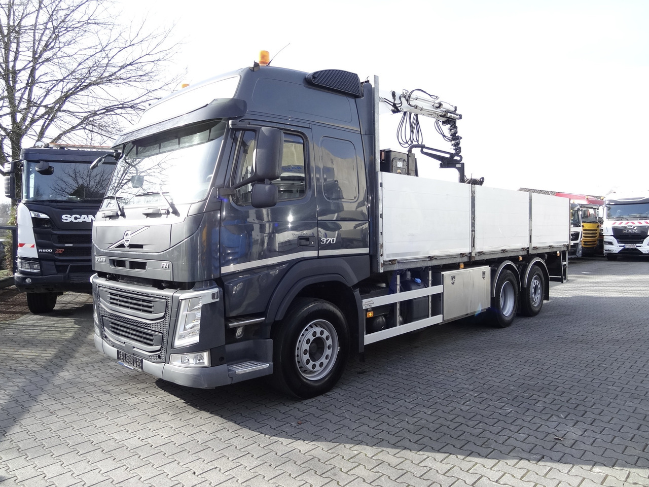 Crane truck, Dropside/ Flatbed truck Volvo FM370 6X2*4 Kennis K14 Kran: picture 14