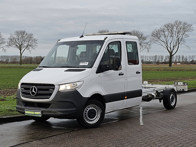 Mercedes-Benz Sprinter 319 L3 Chassis Dub Cab - Commercial vehicle: picture 2 Mercedes-Benz Sprinter 319 L3 Chassis Dub Cab - Commercial vehicle: picture 2