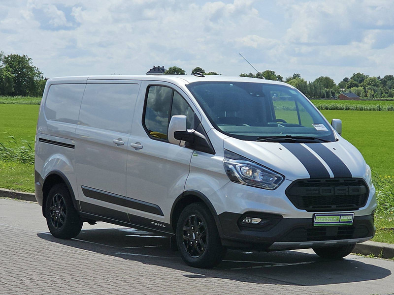 Ford Transit Custom 2.0 L1H1 TRAIL-EDITION! - Small van: picture 5 Ford Transit Custom 2.0 L1H1 TRAIL-EDITION! - Small van: picture 5