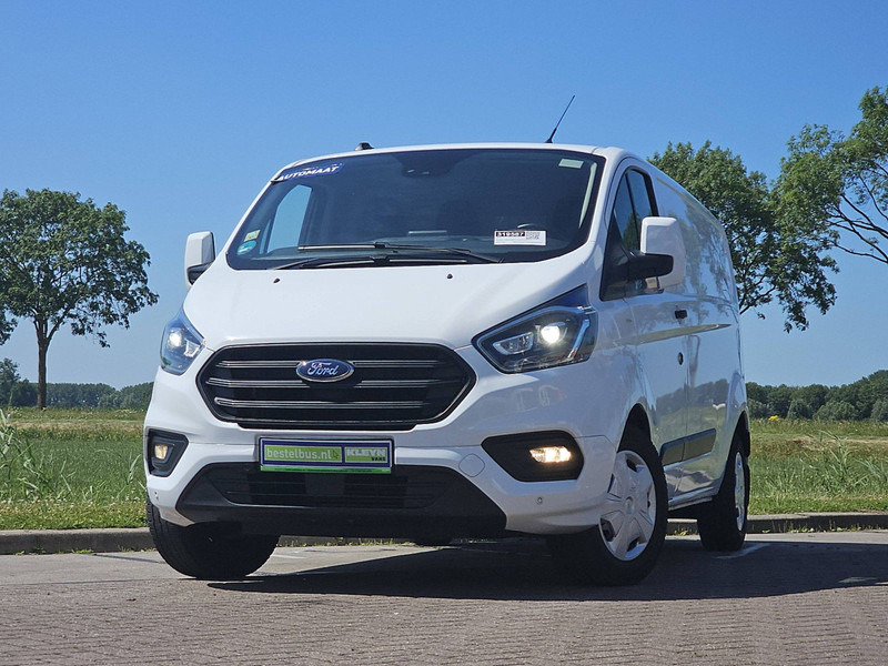 Ford Transit Custom 2.0 L2H1 Navi Airco - Small van: picture 1 Ford Transit Custom 2.0 L2H1 Navi Airco - Small van: picture 1