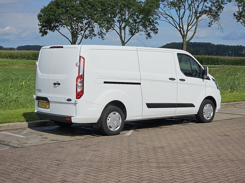 Ford Transit Custom 2.0 L2H1 Navi Airco - Small van: picture 3 Ford Transit Custom 2.0 L2H1 Navi Airco - Small van: picture 3
