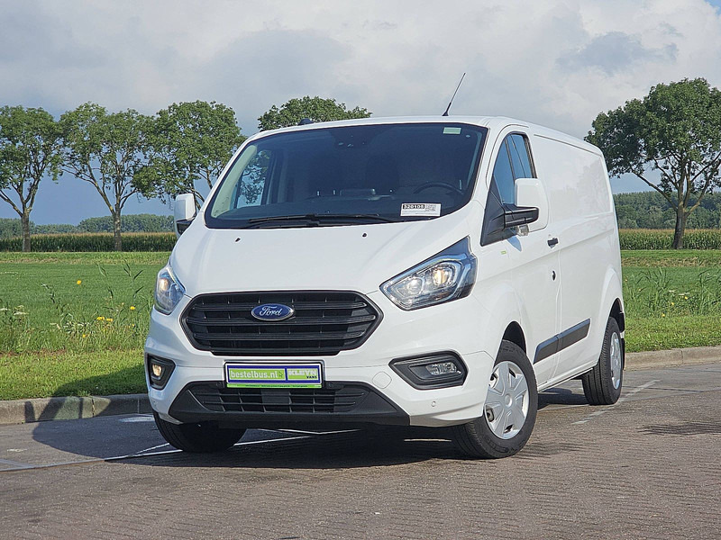 Ford Transit Custom 2.0 L2H1 Navi Euro6 - Small van: picture 1 Ford Transit Custom 2.0 L2H1 Navi Euro6 - Small van: picture 1