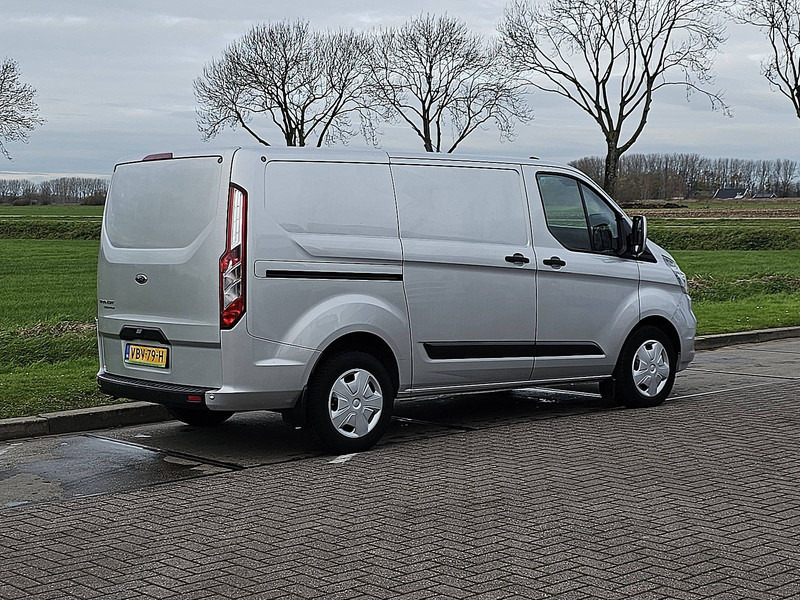 Ford Transit Custom 2.0 TDCI 130 AUT. L1H1 - Small van: picture 3 Ford Transit Custom 2.0 TDCI 130 AUT. L1H1 - Small van: picture 3
