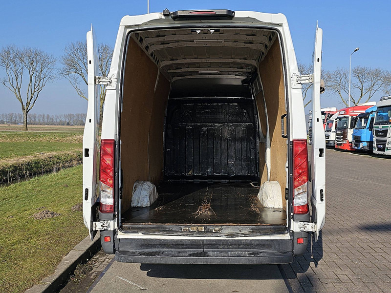 Panel van Iveco Daily 35S14 L2H2 Automaat Euro6!: picture 10