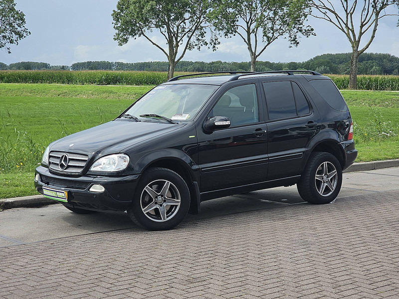 Mercedes-Benz M-Klasse 270 CDI - Small van: picture 2 Mercedes-Benz M-Klasse 270 CDI - Small van: picture 2