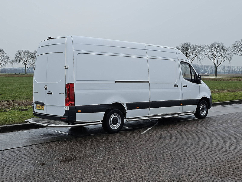 Mercedes-Benz Sprinter 311 CDI AUT. L3H2 - Panel van: picture 3 Mercedes-Benz Sprinter 311 CDI AUT. L3H2 - Panel van: picture 3