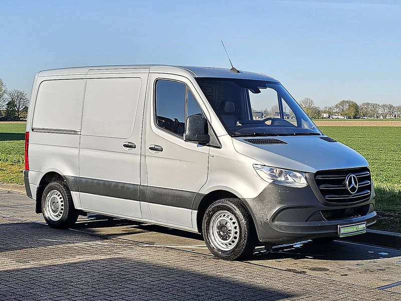Mercedes-Benz Sprinter 311 L1H1 2xZijdeur Mbux! - Panel van: picture 5 Mercedes-Benz Sprinter 311 L1H1 2xZijdeur Mbux! - Panel van: picture 5