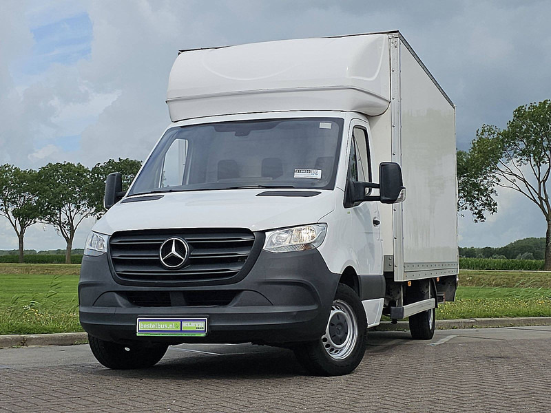 Mercedes-Benz Sprinter 314 Bakwagen Laadklep! - Closed box van: picture 1 Mercedes-Benz Sprinter 314 Bakwagen Laadklep! - Closed box van: picture 1