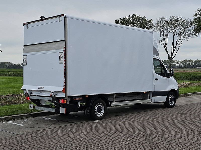 Mercedes-Benz Sprinter 315 Bakwagen Laadklep! - Closed box van: picture 3 Mercedes-Benz Sprinter 315 Bakwagen Laadklep! - Closed box van: picture 3