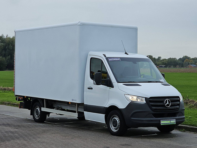 Mercedes-Benz Sprinter 315 Bakwagen Laadklep! - Closed box van: picture 5 Mercedes-Benz Sprinter 315 Bakwagen Laadklep! - Closed box van: picture 5
