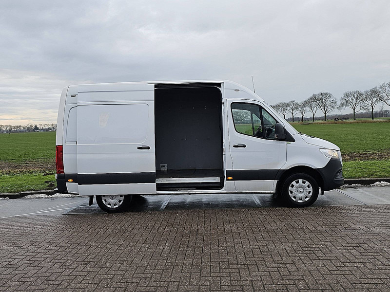 Mercedes-Benz Sprinter 316 CDI AUT. L2H2 leasing Mercedes-Benz Sprinter 316 CDI AUT. L2H2: picture 14 Mercedes-Benz Sprinter 316 CDI AUT. L2H2 leasing Mercedes-Benz Sprinter 316 CDI AUT. L2H2: picture 14