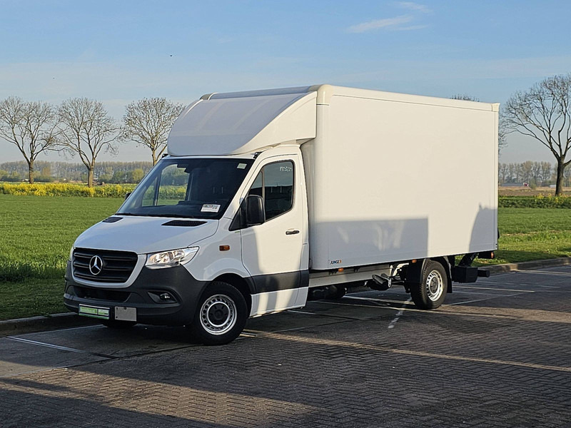 Mercedes-Benz Sprinter 317 Bakwagen Zijdeur! - Closed box van: picture 2 Mercedes-Benz Sprinter 317 Bakwagen Zijdeur! - Closed box van: picture 2