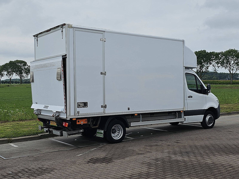 Mercedes-Benz Sprinter 516 3500 kg trekhaak! - Closed box van: picture 3 Mercedes-Benz Sprinter 516 3500 kg trekhaak! - Closed box van: picture 3