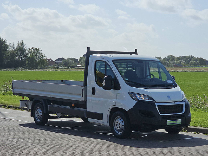 Peugeot Boxer 2.0 L4 Open Laadbak AC - Open body delivery van: picture 5 Peugeot Boxer 2.0 L4 Open Laadbak AC - Open body delivery van: picture 5